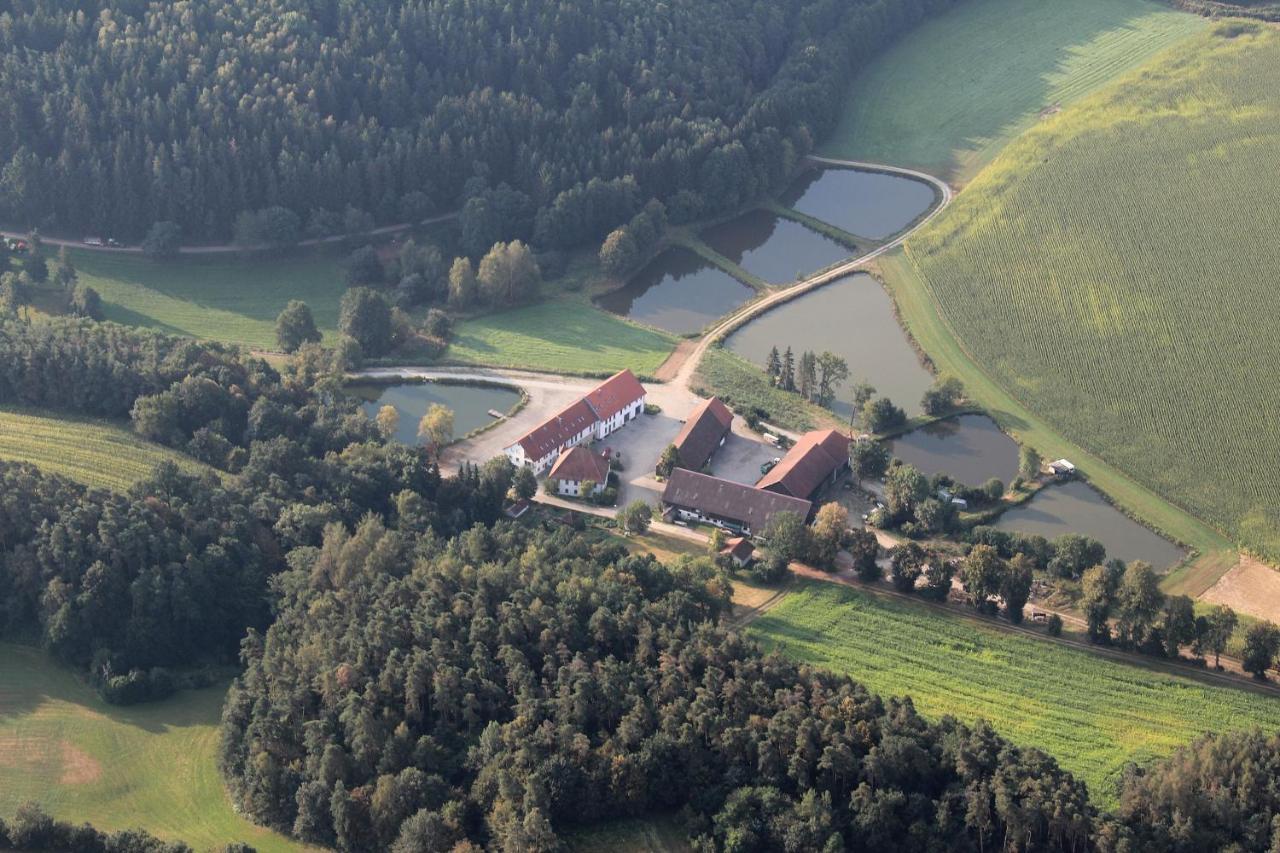 Ferienwohnungen Am Buechlhof Im Oberpfaelzer Seenland Neunburg vorm Wald Bagian luar foto